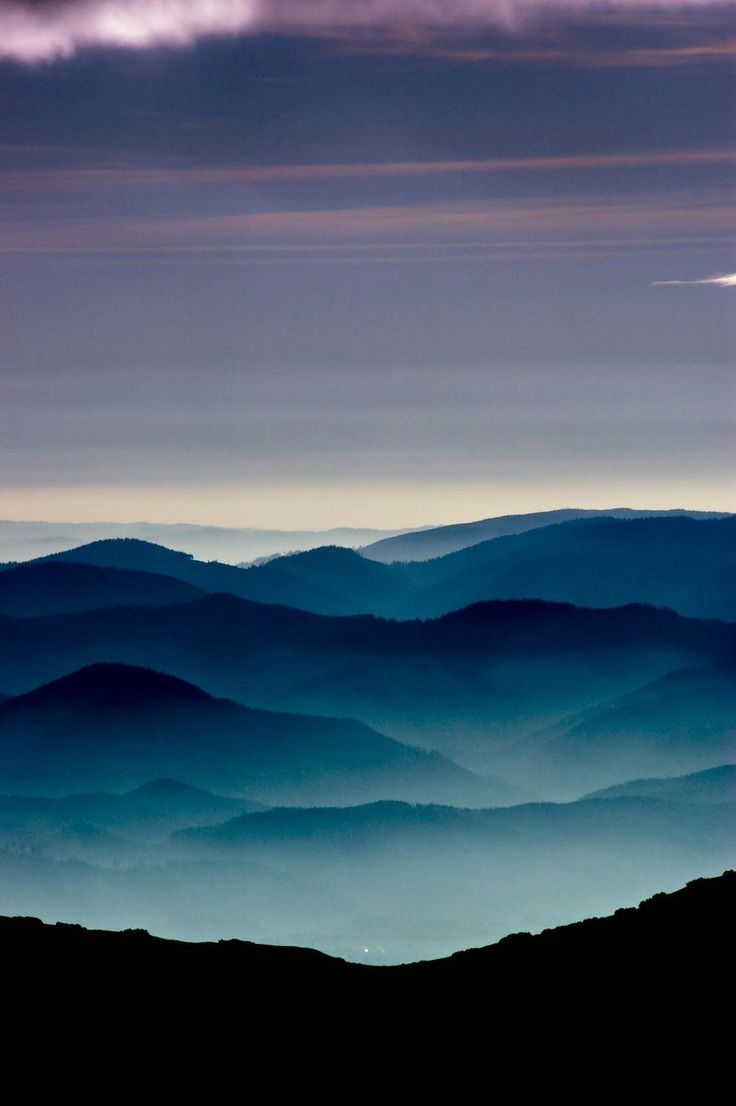 The Momentous And Magnificent World Of Mountain Photography - Bored Art Landscape Photography Tips, Mountain Photography, Nature Photography, Photography Wallpaper, Digital Photography, Photography Tricks, Photography Settings, Landscape Photographers, Photography Business