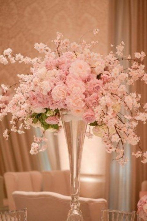 Cherry blossoms are incredibly beautiful and I love, love them! And cherries themselves are very tasty, so why not choose cherries as a wedding theme? Wedding Reception Flowers, Wedding Flower Arrangements, Wedding Table, Floral Wedding, Floral Arrangements, Wedding Vintage, Wedding Peach, Wedding Party, Wedding Mood