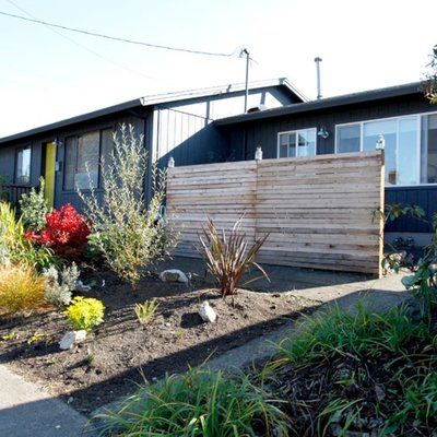 14 Cozy Portland Vacation Rentals With Images Garage Exterior
