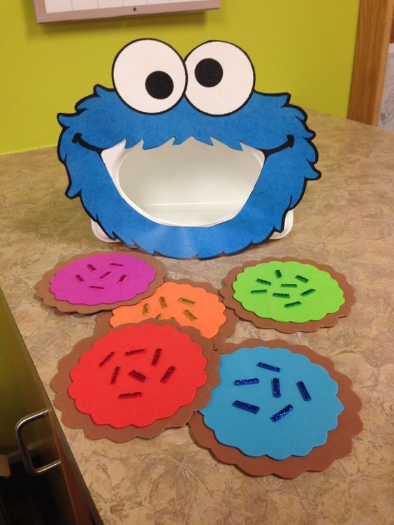 Blue is such a beautiful color! I like to tell my students how God made so many different things in our world blue – the ocean and sky being two huge examples! Here are a few cute ways you can help your students celebrate the color blue… Read The Monster At the End of This Book … Monster Activities, Color Activities, Preschool Activities, Toddler Learning, Preschool Learning, Teaching Toddlers, Milk Cookies, Cookies Et Biscuits, Yummy Cookies
