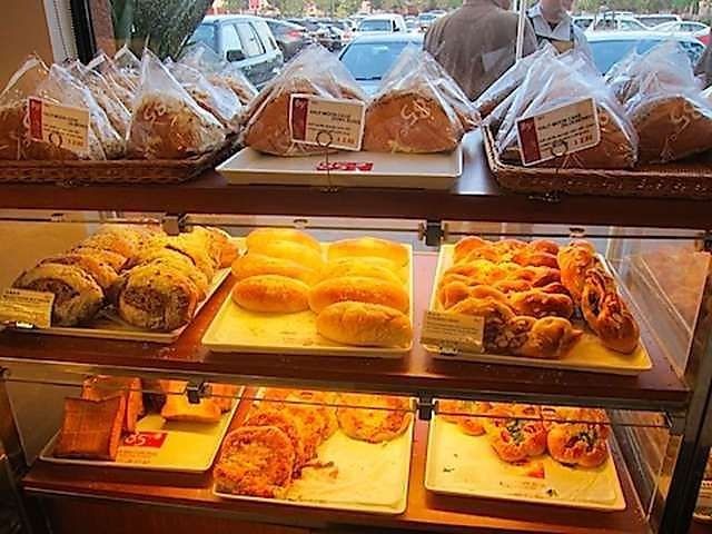 Yummy Pastry From 85 Degree Bakery Cafe Bakery Cafe Food Yummy Yummy Pastry From 85 Degree Bakery Cafe Bakery Cafe Food Yummy