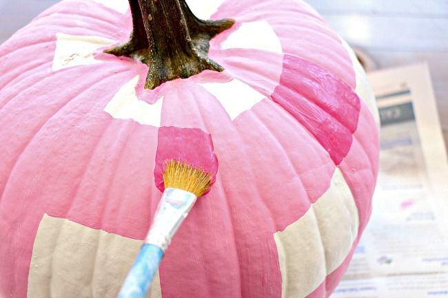 GINGHAM PAINTED PUMPKIN TUTORIAL #paintedpumpkins