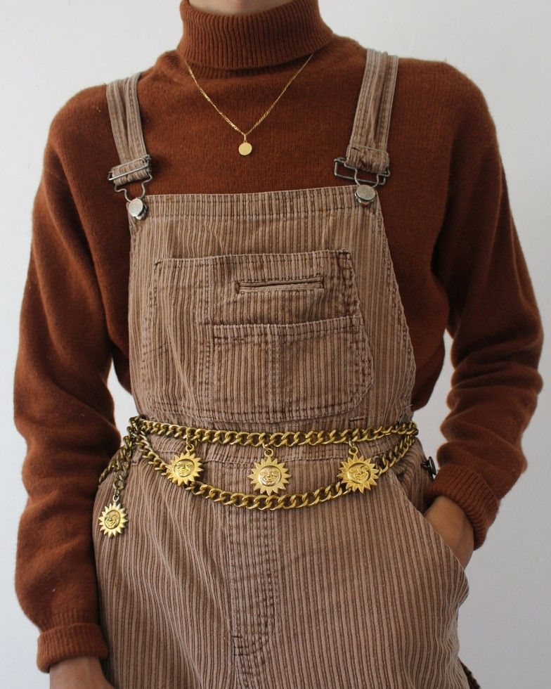 soft vintage aesthetic outfits