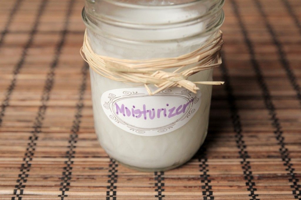 Simple Homemade Moisturizer - living handily | Homemade