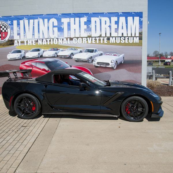 National Corvette Museum >> Rick Hendrick Visits Ncm And The First Retail 2019 Zr1 National Corvette Museum >> Rick Hendrick Visits Ncm And The First Retail 2019 Zr1