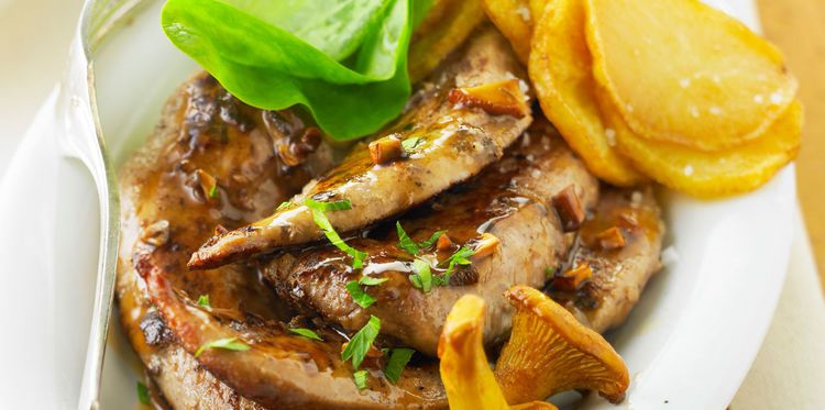 Escalope De Foie Gras Sur Aiguillettes De Canard Sauce Aux Agrumes Oranges Et Kumquats Au Sirop De Liege Http Cuisines Du Sud Aiguillettes De Canard Cuisine