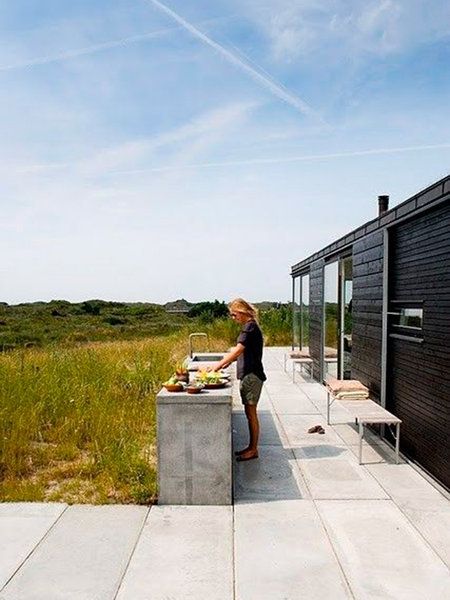 Las 25 Cocinas De Exterior Más Bonitas Para Tu Jardín O Porche Modern Outdoor Kitchen Modern