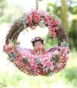 50 Cute Newborn Photos for Baby Girl Ideas 32