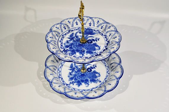 Delft two tier cake stand