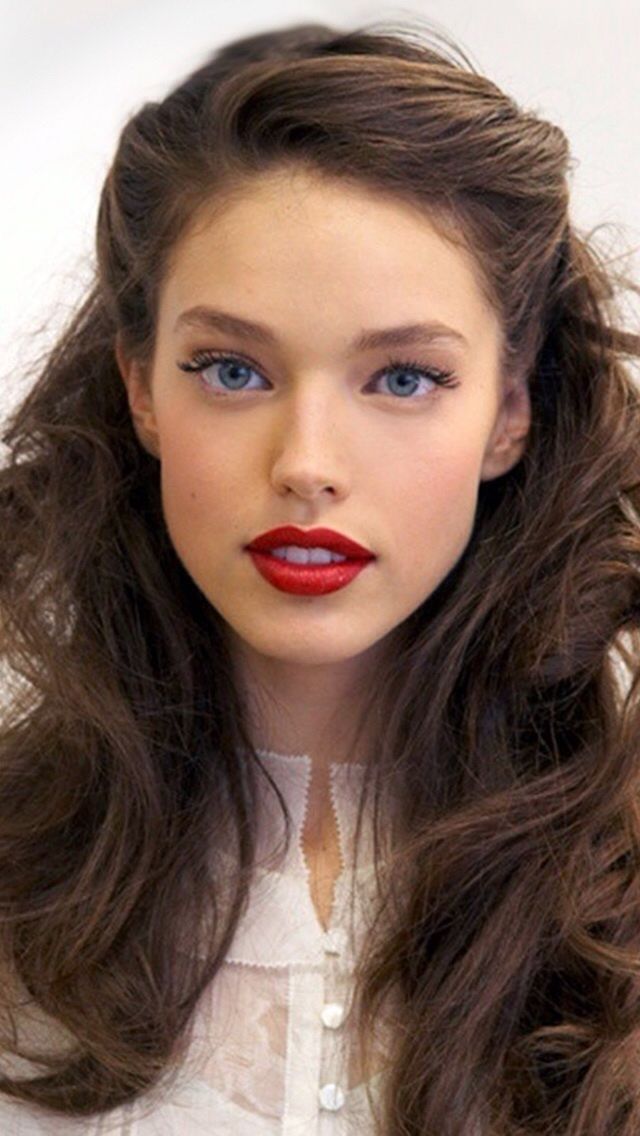 20 Business Hairstyles For Women 2016 Herinterest Com Medium Length Hair Styles Business Hairstyles Medium Hair Styles