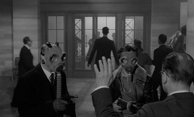 Brandon's movie memory » The League of Gentlemen (1960, Basil Dearden) | League of gentlemen, Gentleman, Richard attenborough