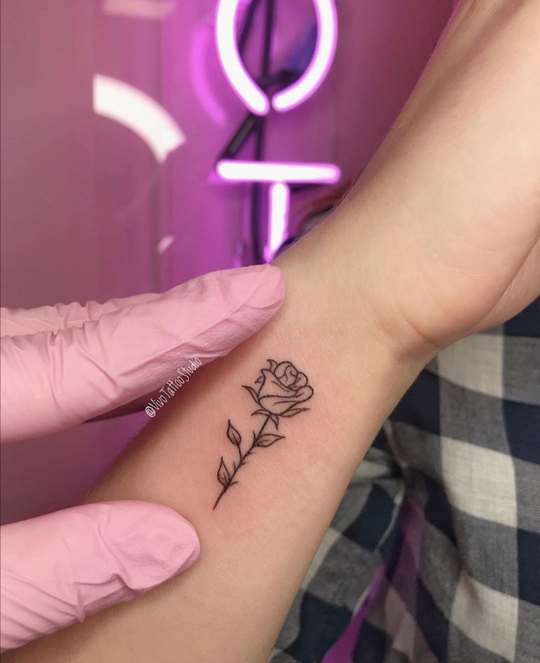 Minimalist Tattoos Sleeve Tattoos Flower Tattoos Animal Tattoos minimalist-tattoos-sleeve-tattoos-flower-tattoos-animal-tattoos