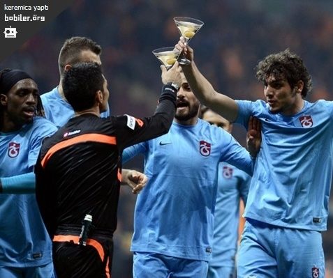 Hojam Sana Iciyorum Bobiler Org Hakem Futbol Mac