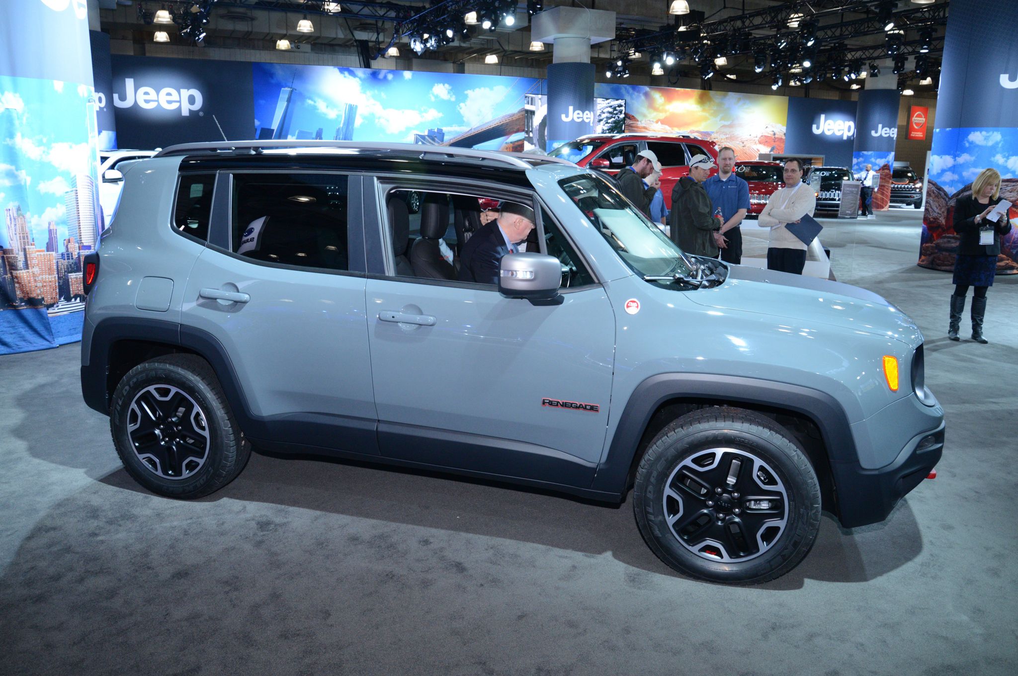 This Model Is The Smallest And Least Expensive In The Jeep 39 S Extensive Suv Range The 2018 Jeep Renegade Will Have Notable Chan Jeep Renegade Jeep Best Suv