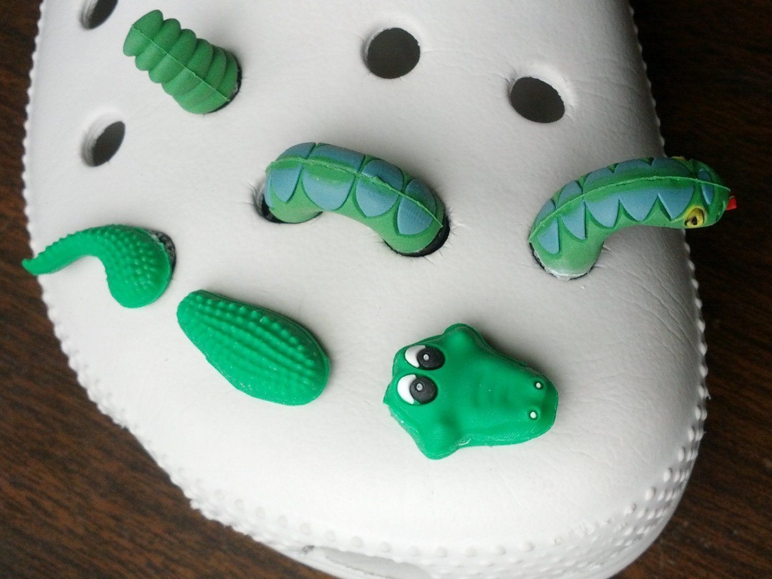 Crocodile jibbitz hotsell