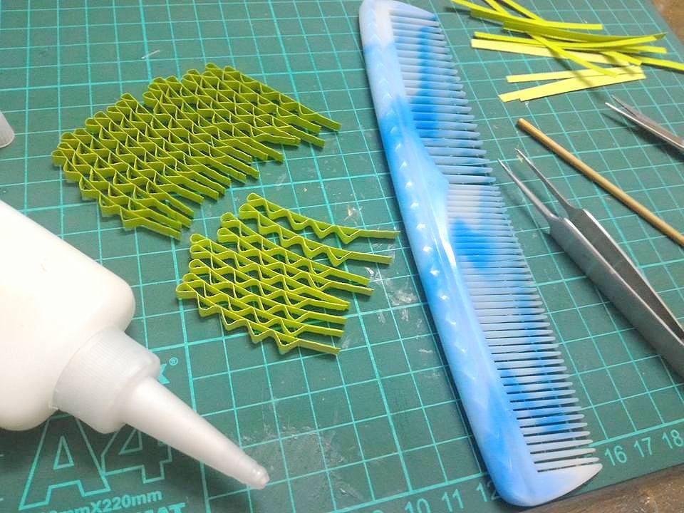 Heart shape quilling leaves tutorial