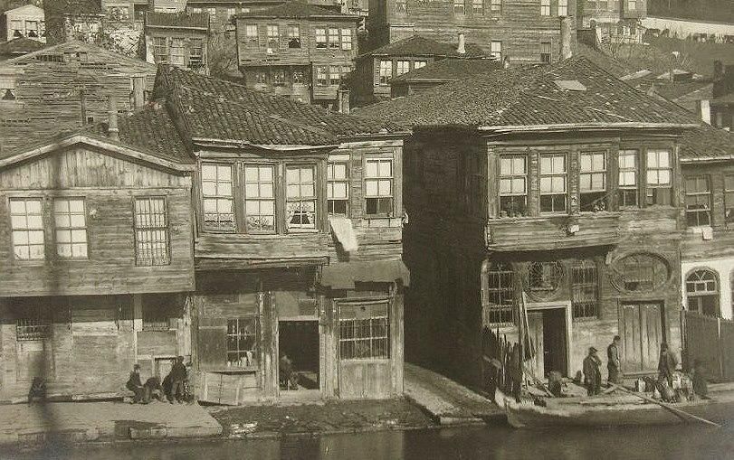 Istinye De Ahsap Evler Istanbul Istanlook Istanbul Tarihi Evler Fotograf