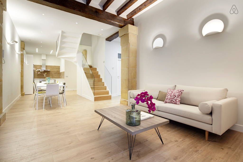 Zubieta Playa 5 City centre, Beach Apartments for Rent in San