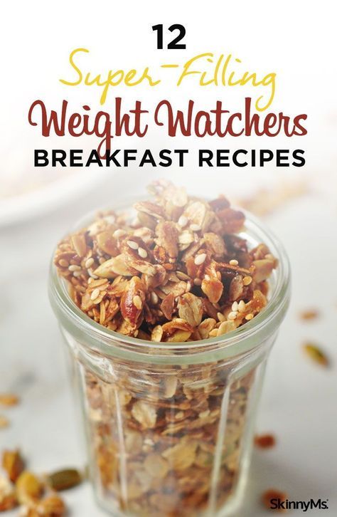 Don’t worry about filling up on empty calories in the morning! Choose one of these 12 super-filling Weight Watchers breakfast recipes instead. #ww #weightwatchers #breakfast #recipes Weight Watcher Desserts, Plats Weight Watchers, Weight Watchers Meal Plans, Weight Watchers Breakfast, Weight Watchers Free, Weight Watcher Dinners, Weight Watcher Granola Recipe, Weight Watchers Lunches, No Calorie Foods