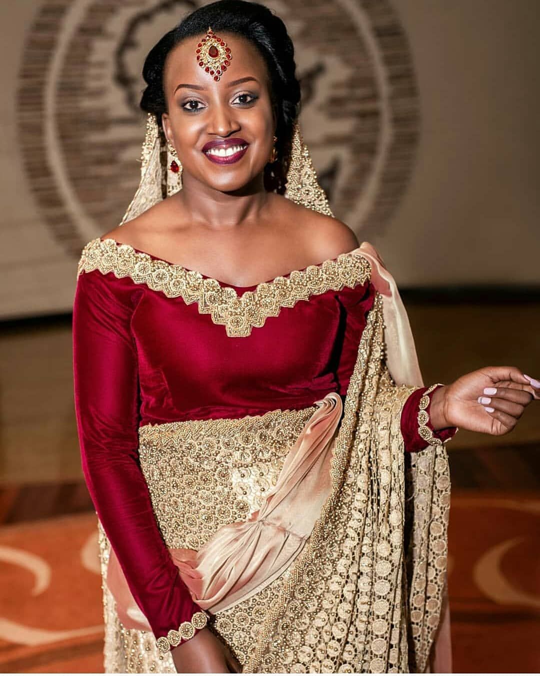 Beautiful bride from Uganda b0ni_bonita on her kuhingira