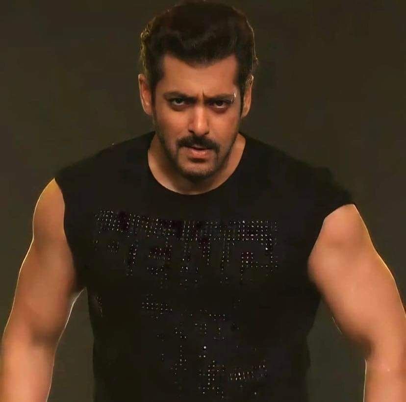 Sindy Mustermann Adl Kullan c n n Salman Khan Panosundaki Pin sindy-mustermann-adl-kullan-c-n-n-salman-khan-panosundaki-pin