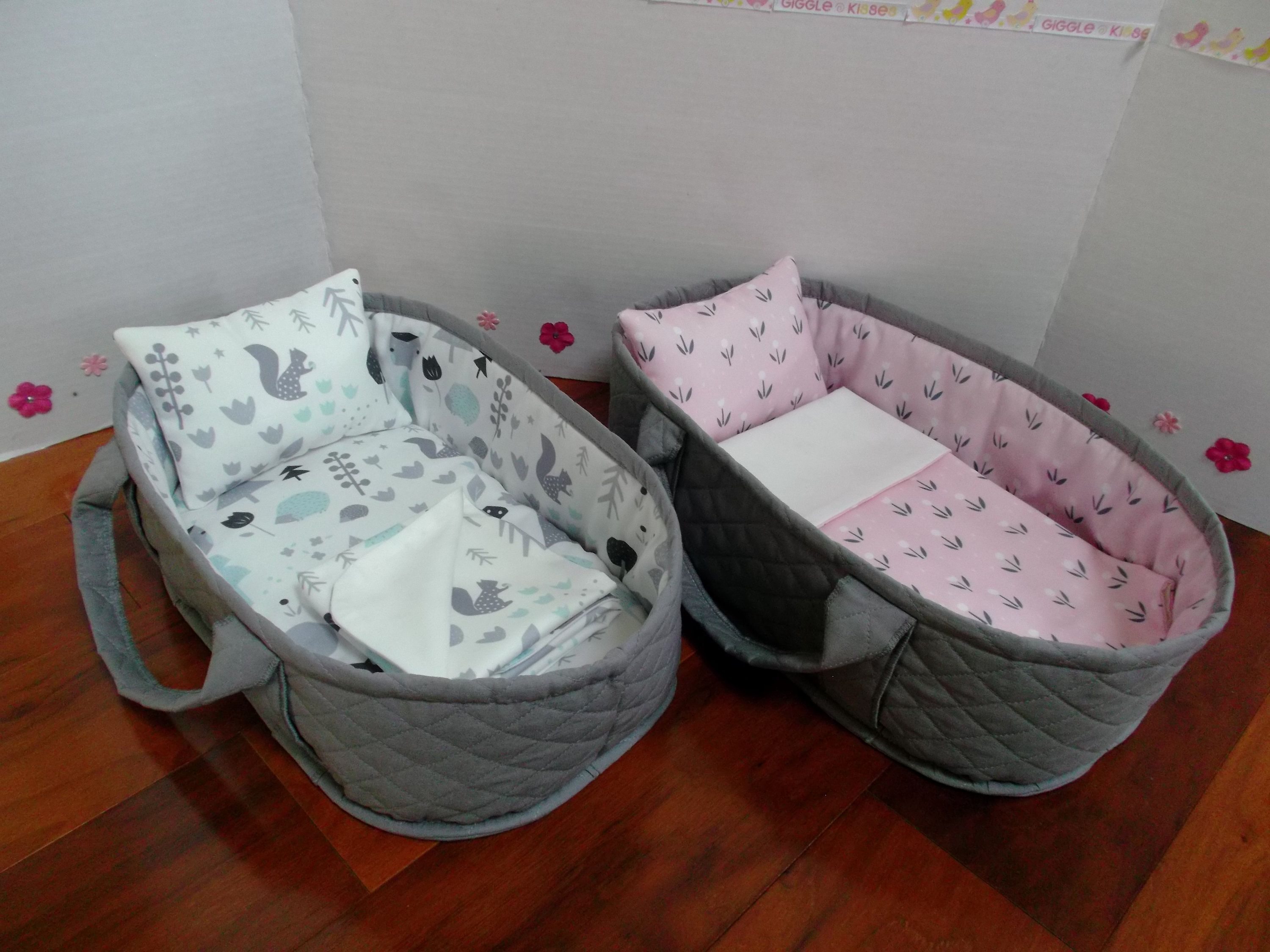Heirloom Style Doll Cradle With Blanket and Pillow-01835 NEW
