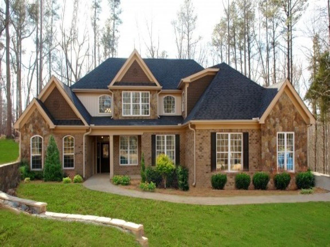 Classic Transitional Modern Brick Home With Outdoor Entertaining Space Check Out Www Sketchp Brick Exterior House Modern Brick House Red Brick House Exterior