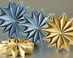 Sterne basteln für Weihnachten - mit Origami Anleitung klappt´s besser