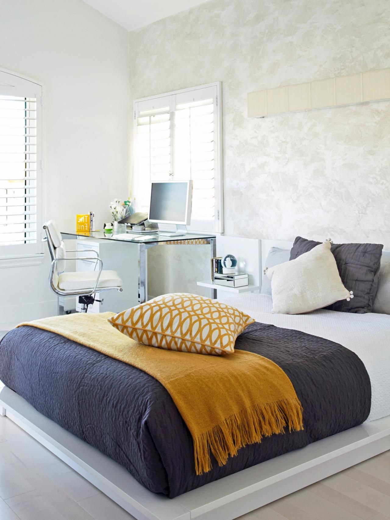 15 cheery yellow bedrooms