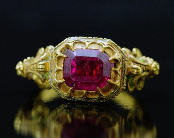 bague en or moyen age bague en or moyen age