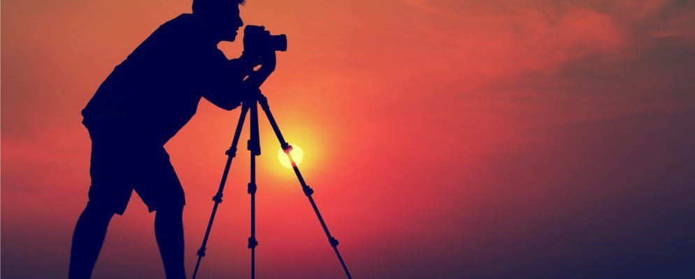 10 Podcasts Every Photography Enthusiast Needs to Hear - #enthusiast #every #needs #photography #pod...