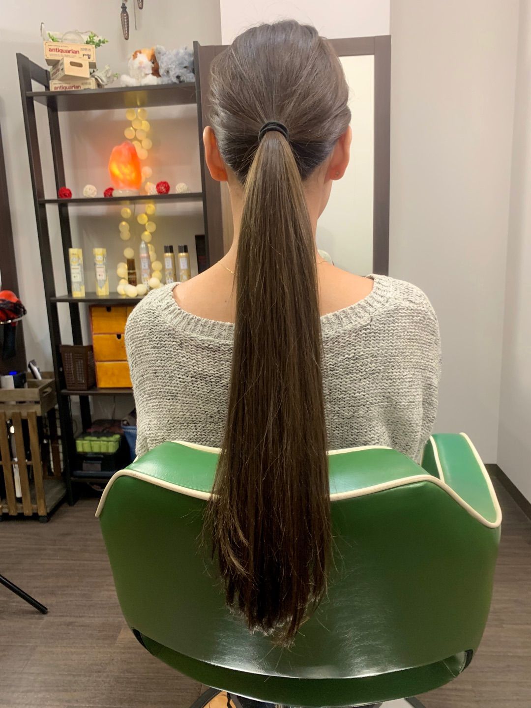 J100 現役モデルバッサリイメージチェンジ こんな美髪を切るなんて ヘアカット ポニーテール ヘアドネーション J100 現役モデルバッサリイメージチェンジ こんな美髪を切るなんて ヘアカット ポニーテール ヘアドネーション
