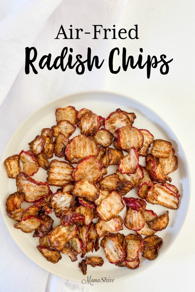 These Low Carb Keto Radish Chips are the perfect replacement for starchy chips. #glutenfree #lowcarb #keto #vegetablerecipes #paleo #weightwatchers #trimhealthymama Air Fryer Recipes Vegan, Air Fry Recipes, Air Fryer Dinner Recipes, Air Fryer Recipes Healthy, Low Carb Recipes, Appetizer Recipes, Paleo Appetizers, Healthy Meals, Easy Healthy