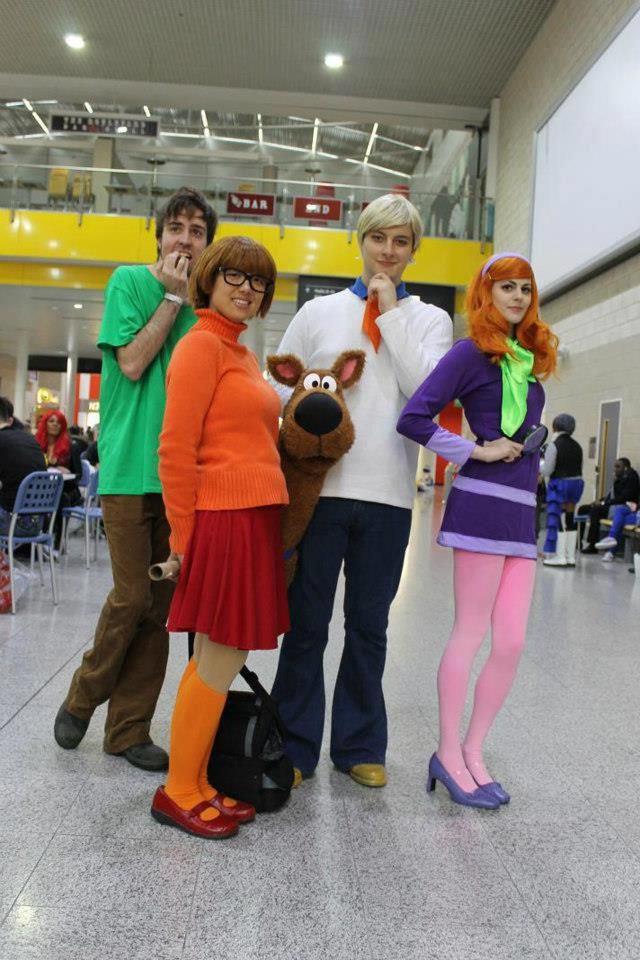 Scooby Doo cosplay | Deguisement duo, Déguisement halloween fait maison ...