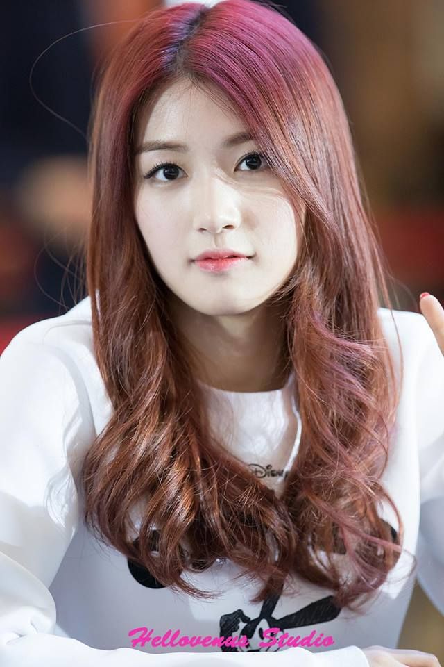 name chaeyeon ahn stagename yeoreum member hello name chaeyeon ahn stagename yeoreum member hello