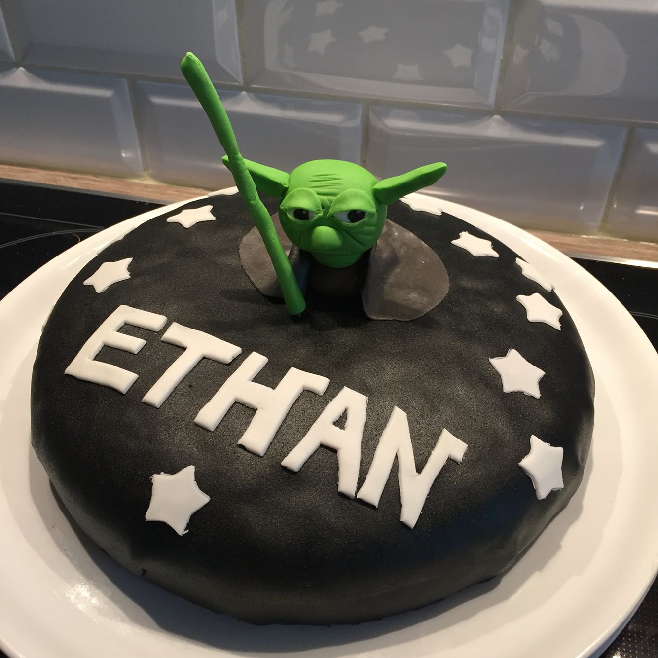 Gateau Yoda Pour Les 8 Ans De Mon Jedi Anniversaire Birthday 8 Starwars Boy Lescakesdemel Gateau Yoda Pour Les 8 Ans De Mon Jedi Anniversaire Birthday 8 Starwars Boy Lescakesdemel