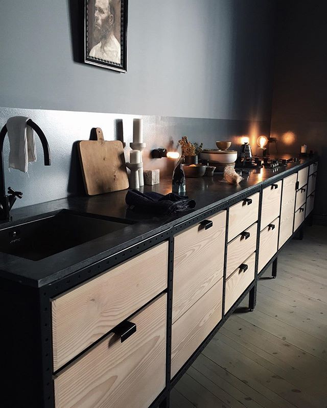Kitchen Buffet, Modern Kitchen Cabinets, Kitchen Dining Room, Diy Kitchen, Kitchen Furniture, Kitchen Interior, Small Kitchen, Kitchen Decor, Wood Cabinets