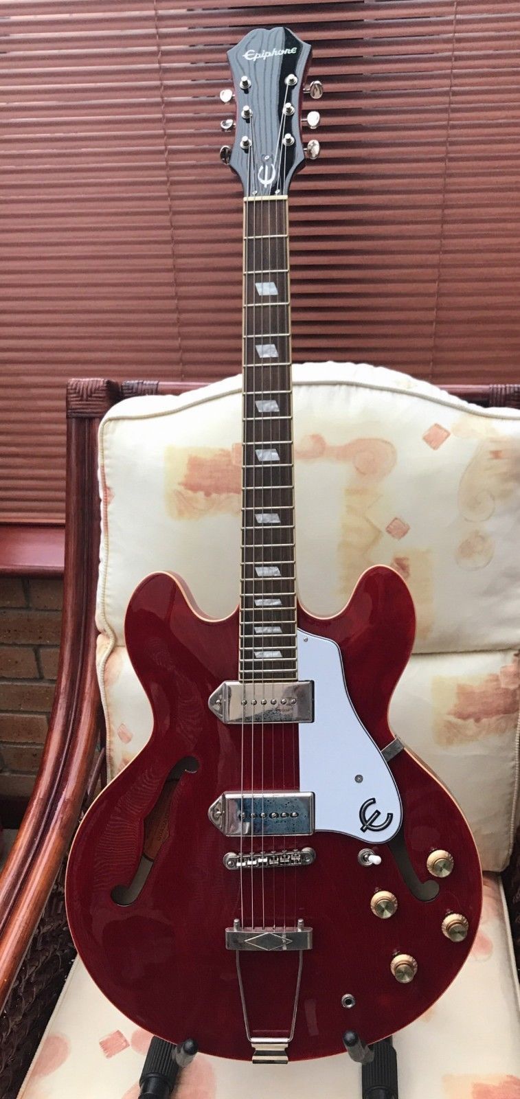 Epiphone Casino Humbuckers Epiphone Casino Humbuckers