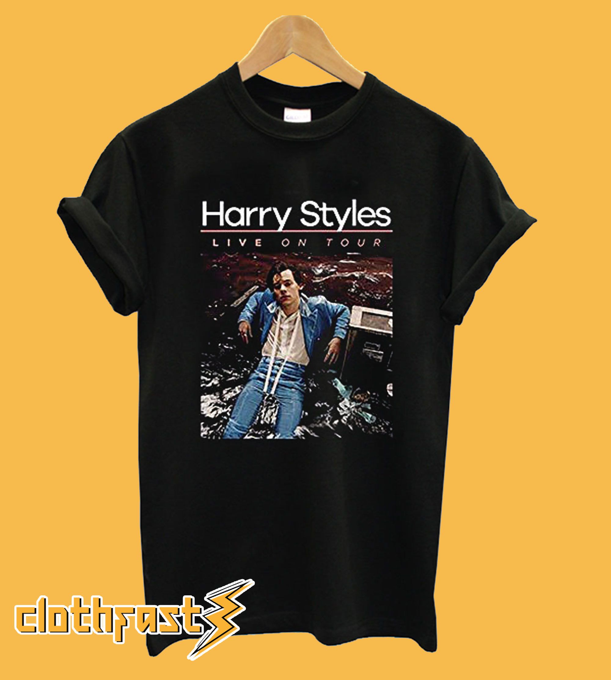 Harry Styles Live On Tour 2018 T shirt Harry Styles Live On Tour, Direct To Garment Printer, Print Clothes, Shirt Style, Tours, Mens Tops, T Shirt, Prints, Women's Top