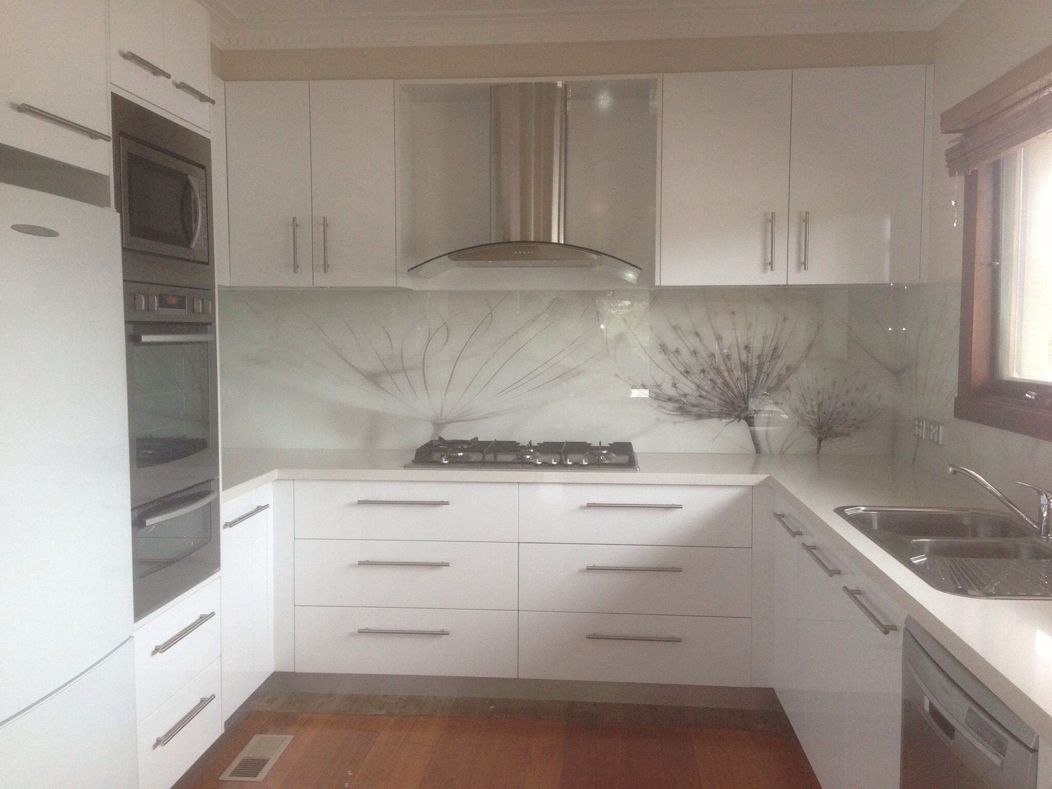 A Custom Made Patterned Glass Splashback From Adplan A Custom Made Patterned Glass Splashback From Adplan