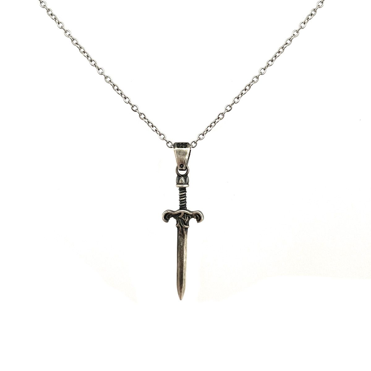 Kolye Ucu %100 El Işçiliği Ve 925 Ayar Gümüştür. 316L Kalliteli Paslanmaz Çelik Kolye Yanında Hediye Olarak Gelecektir. Arrow Necklace, Silver Necklace, Jewelry, Products, Jewlery, Jewerly, Schmuck, Jewels, Jewelery