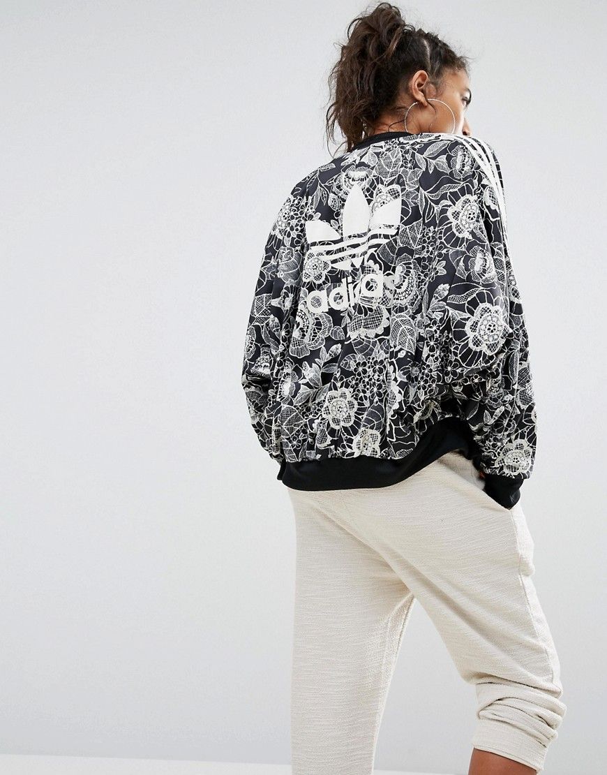 Aislar Deformar Discurso Buy it now. adidas Farm Floral Placement Print Cape Sleeve Bomber Jacket - Multi. Bomber jacket by Adidas, Collabor… | Cazadora bomber, Chaquetas bomber mujer, Moda Aislar Deformar Discurso Buy it now. adidas Farm Floral Placement Print Cape Sleeve Bomber Jacket - Multi. Bomber jacket by Adidas, Collabor… | Cazadora bomber, Chaquetas bomber mujer, Moda