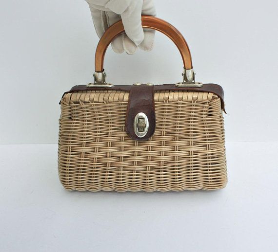 Large vintage briefcase picnic basket Vintage Wicker Bag with Handle