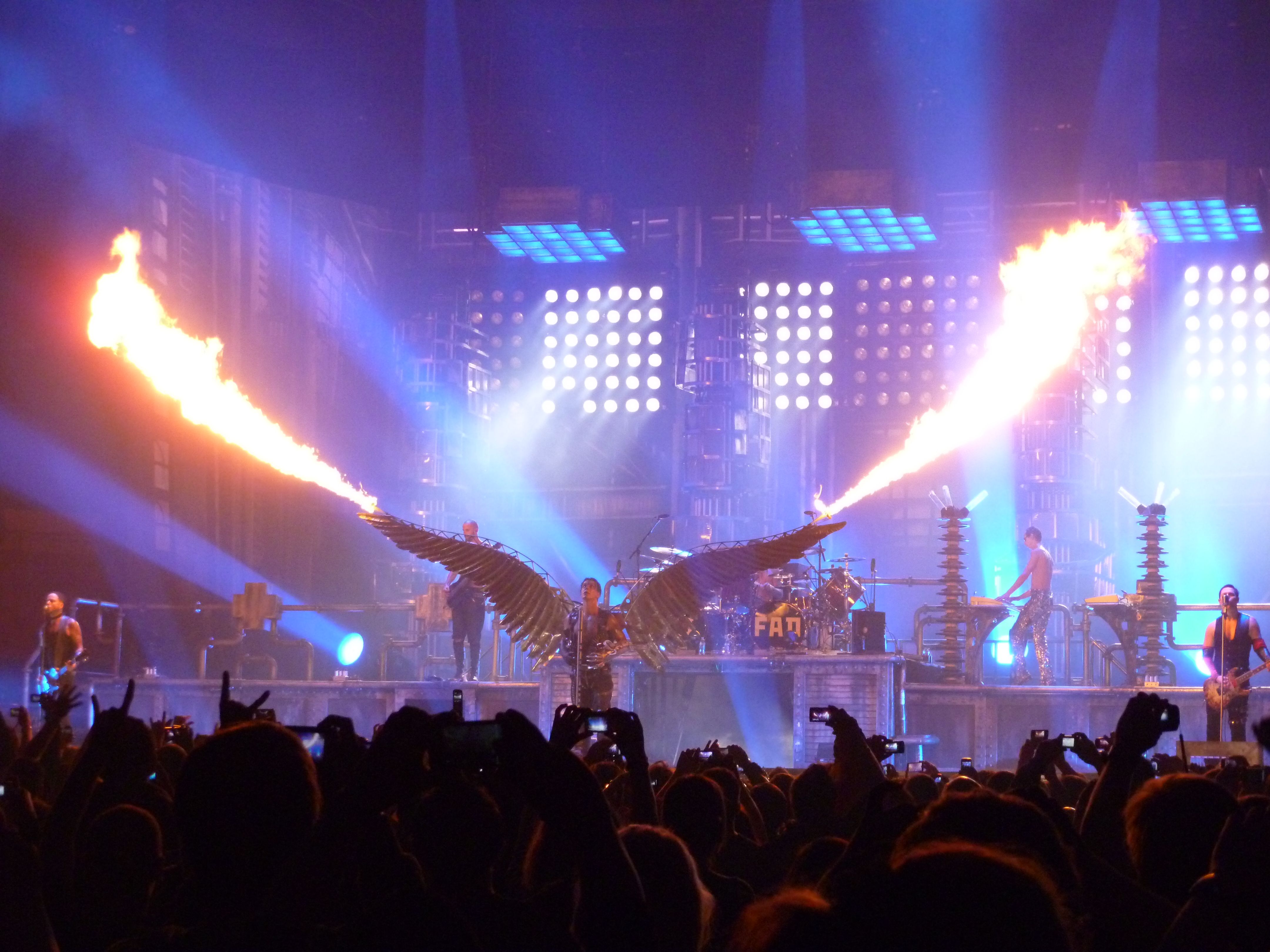 Rammstein Live at Madison Square Garden Rammstein, Rammstein engel, Engel