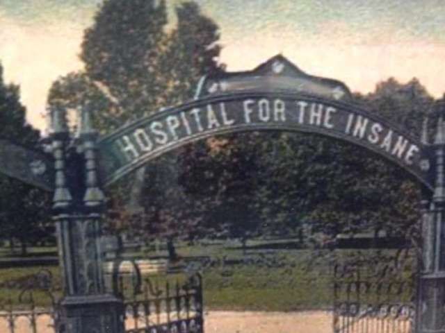 Tour Trans-Allegheny Lunatic Asylum, a haunted National Landmark | Roadtrippers - Maps Built for Travelers Haunted Asylums, Abandoned Asylums, Abandoned Buildings, Abandoned Places, Abandoned Castles, Spooky Places, Haunted Places, Paranormal, Mental Asylum