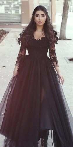 Gothic Wedding Dresses: Challenging Traditions Gothic Wedding Dresses: Challenging Traditions