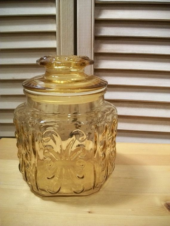 Vintage Amber Decorative Canister With Lid Cookie Jar Gl Vintage Amber Decorative Canister With Lid Cookie Jar Gl 70s Dry Goods Container