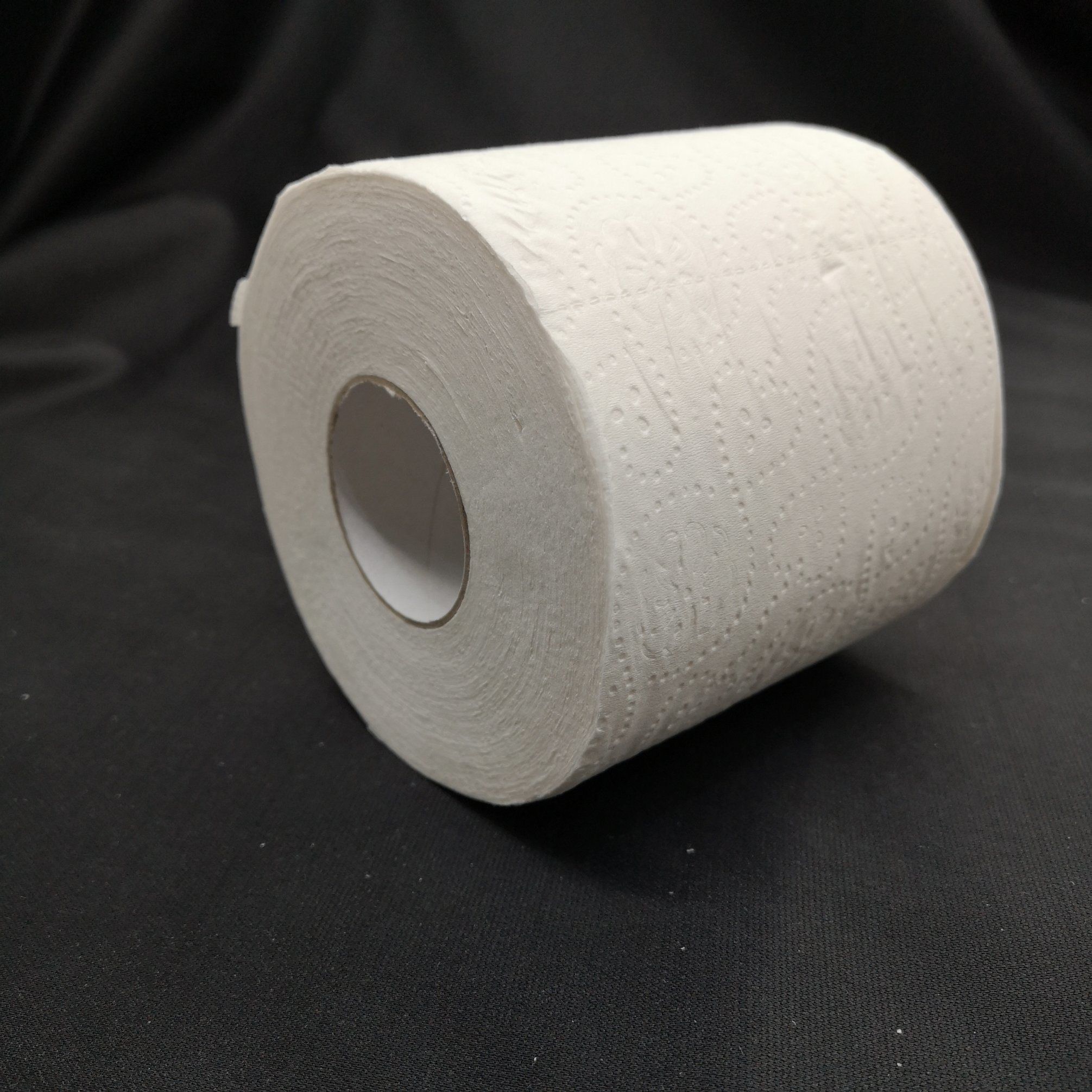 Ulive 100% Virgin Premium Luxury 1 Ply White Hand Roll Towel Pattern : With Pattern. Material : Virgin Wood Pulp. Layer : 1 Ply. Style : Roll. Core : With Core. Flavor : Without Flavor. Usage : Public Commercial Places. Packages Design : Customized Logo/Brand etc.. How To Roll Towels, Towel Pattern, Hand Roll, Paper Towel, Pulp, Logo Branding, Packaging Design, Virgin, Rolls