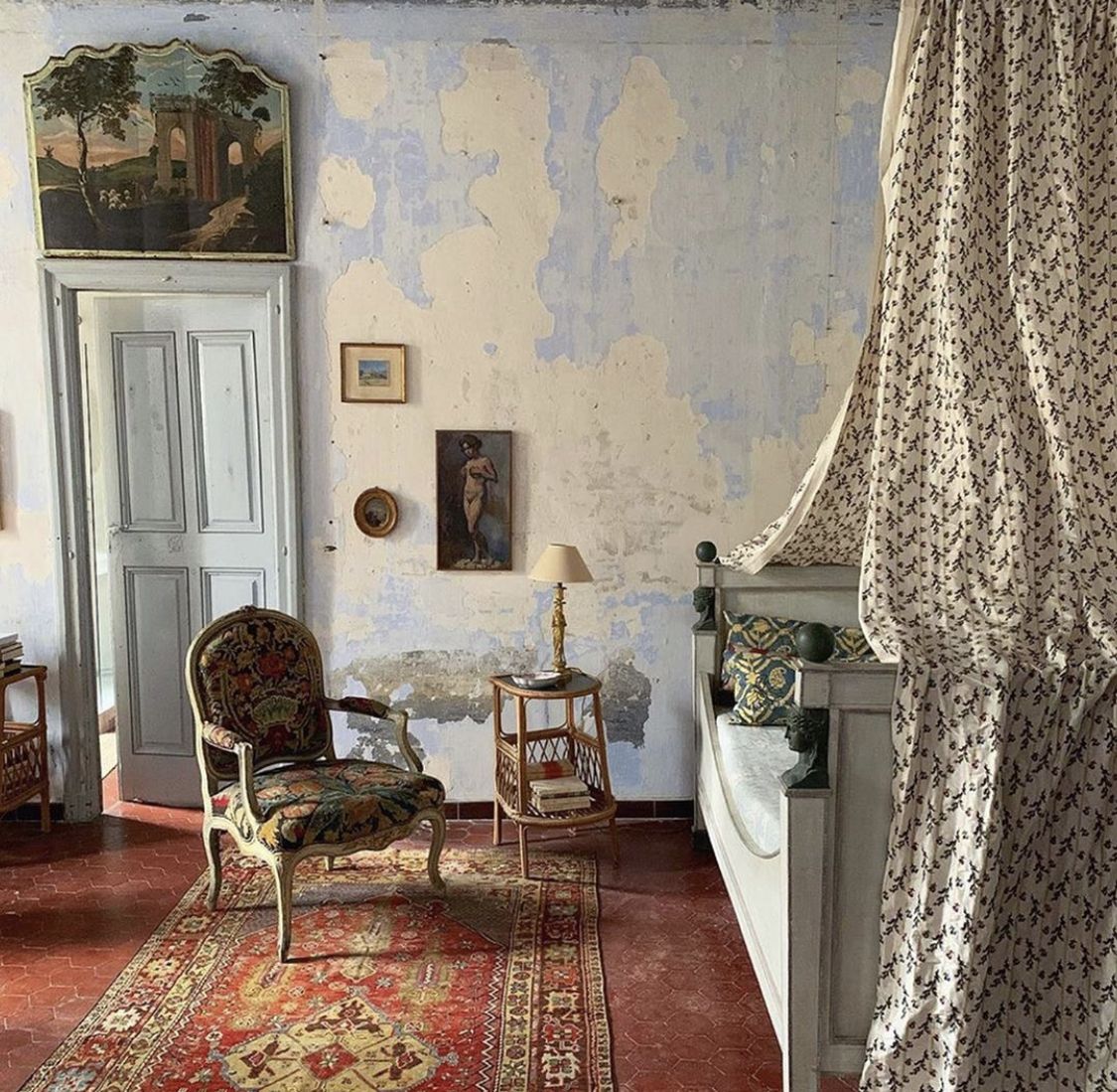 Pin by Emma Hardy on interior in 2020 | French bedroom ...
