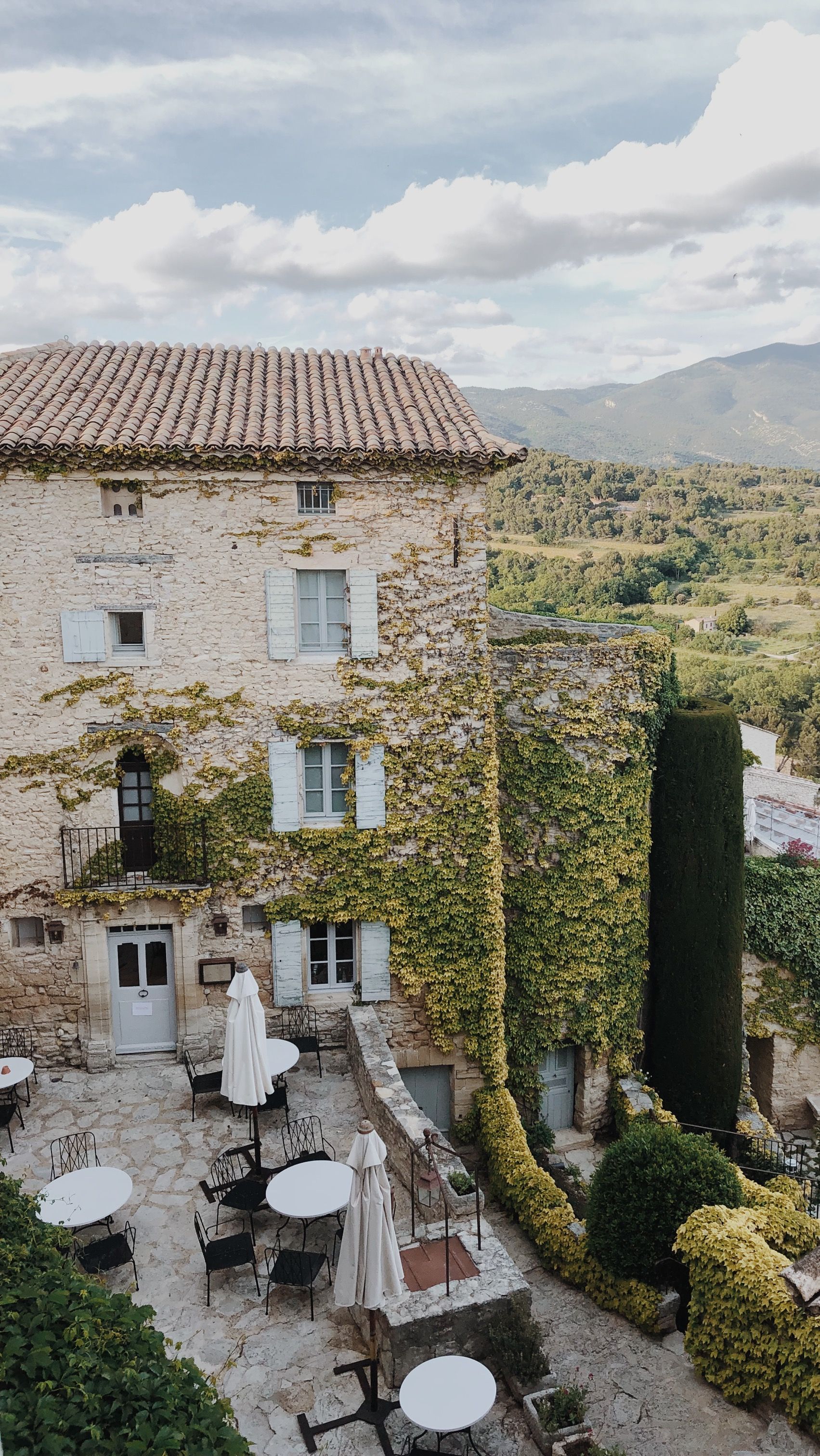 South of France: Provence — Dreams + Jeans Places To Travel, Places To Go, Travel Destinations, France Travel, Europe Travel, Travel Inspo, Travel Inspiration, Pretty Places, Beautiful Places